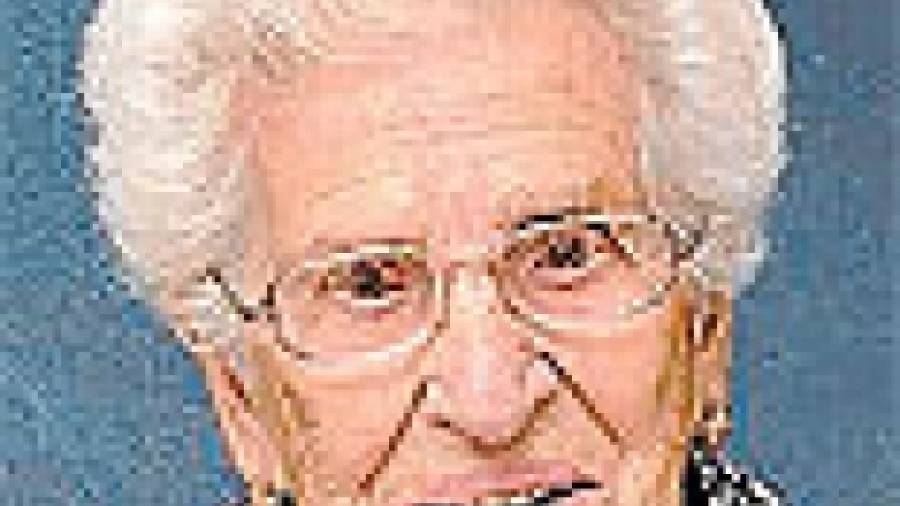 Gran celebración en Iria Flavia con motivo del 100 cumpleaños de Marina Cortiñas