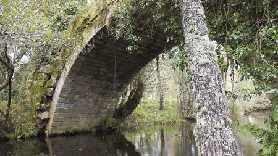 A Estrada incluirá el viejo puente del Liñares en un proyecto turístico