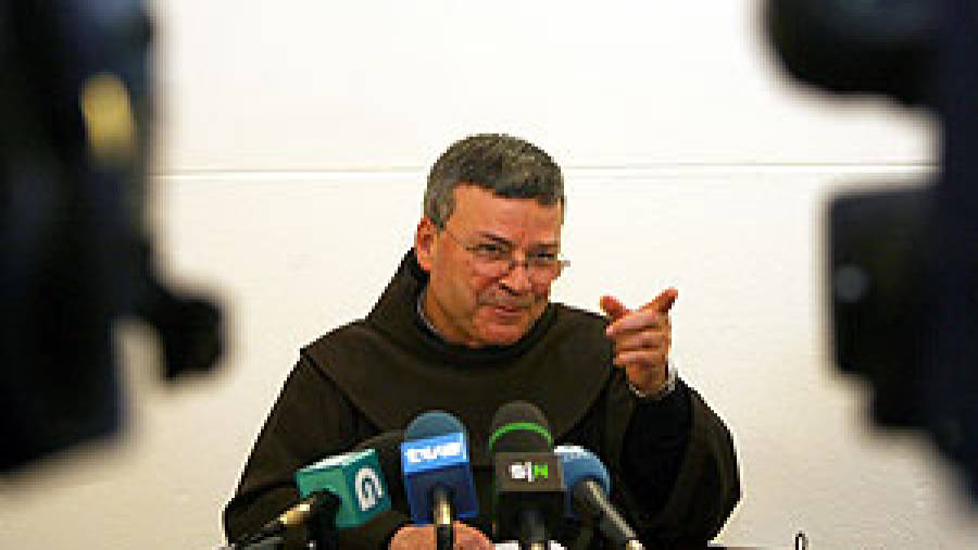 Ocho obispos gallegos ejercen en el extranjero y solo tres, en su tierra