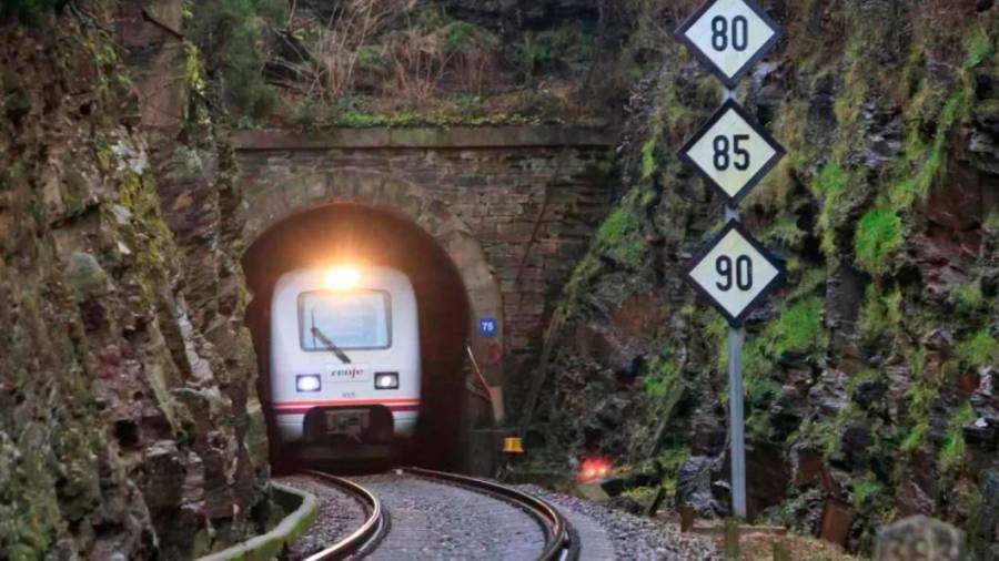El PP pide más claridad sobre las variantes de la vía férrea Ourense-Lugo