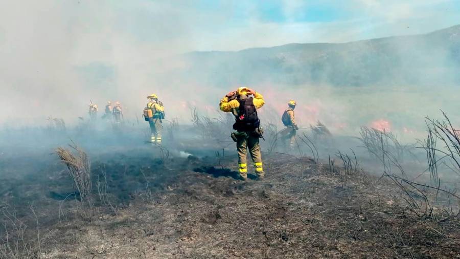 Controlados los incendios en Ourense y Pontevedra