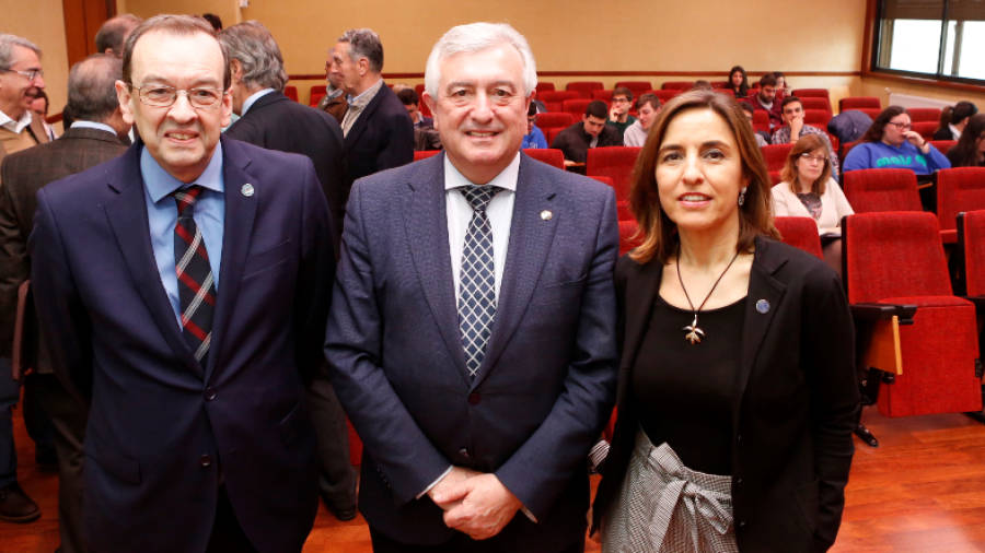 cuscús Económico primer ministro Económicas de la USC se rearma para prestar a Galicia medio siglo más de  servicio