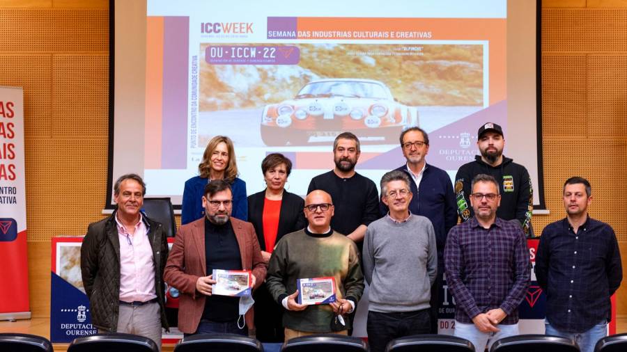 Manuel Baltar, xunto ao resto de participantes na presentación da Ourense ICC Week. Foto: G. 