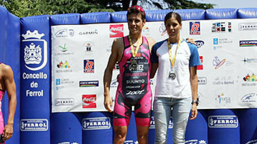 Javi Gómez Noya y Carolina Routier, campeones de España de acuatlón
