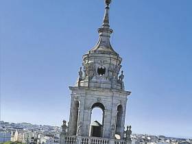 La otra torre de la catedral lucense. Fotos: Froilán Varela