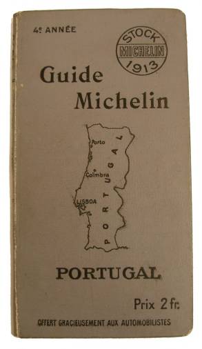 Ejemplar de la primera guía exclusiva de Portugal. Foto: A. C.