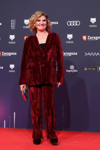 La actriz Ana Wagener posa a su llegada a la ceremonia de entrega de la décima edición de los Premios Feroz que otorga la Asociación de Informadores Cinematográficos de España (AICE), este sábado en Zaragoza. EFE/Javier Cebollada