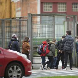En la foto de archivo, exterior de un colegio en Galicia. CARLOS CASTRO / EUROPA PRESS