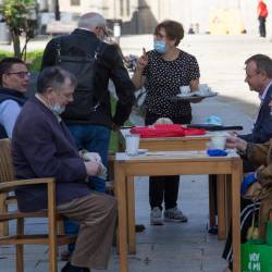 Foto de archivo de clientes en una terraza en Lugo. CARLOS CASTRO/EUROPA PRESS