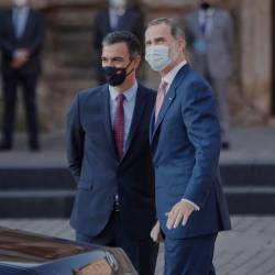 El presidente del Gobierno, Pedro Sánchez y el Rey Felipe VI. FOTO: Jesús Hellín