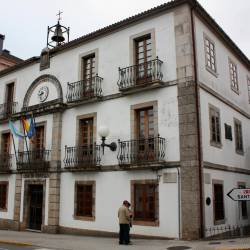 Fachada da casa do consistorial de Arzúa. Foto: C. Arzúa