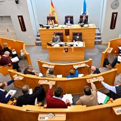 Un reciente pleno celebrado en la Diputación de A Coruña. Foto: DAC