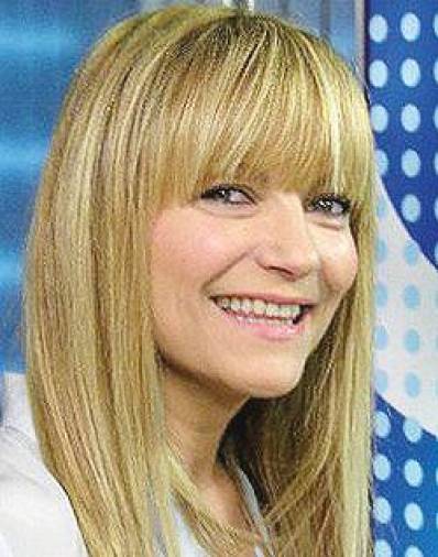 Isabel Blanco Picallo. Berna (Suiza). Actriz, traductora y presentadora de televisión.
