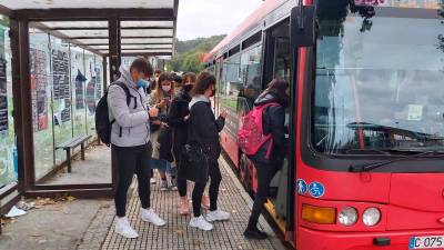 Los universitarios de A Coruña solo pagarán veintiún céntimos por el billete de autobús