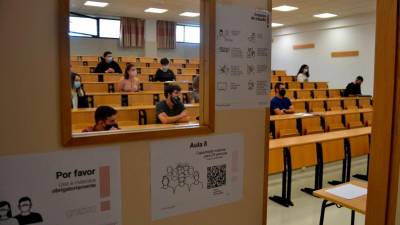 Código QR en las aulas de la Universidade de Vigo para facilitar el rastreo de posibles casos de covid