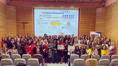 Más de 150 mujeres de las administraciones debaten sobre la igualdad