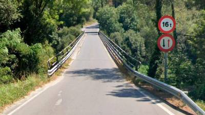 Estado del puente provincial entre Negreira y Brión. Foto: GM