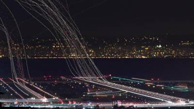 Tráfico aéreo en el aeropuerto de San Francisco. (Autor, Terence Chang)