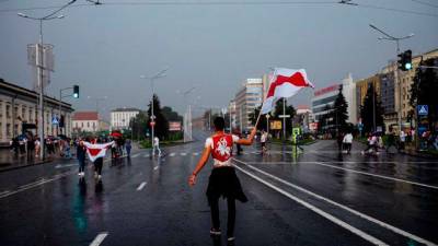 Más de 700 detenidos en Bielorrusia tras la tradicional marcha opositora de los domingos