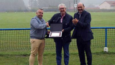 O Cordeiro C.F. celebrou o seu cincuenta aniversario cun acto de recoñecemento aos directivos, xogadores, socios e colaboradores do club