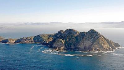 Cíes, tres islas propias de dioses a la entrada de la ría de Vigo