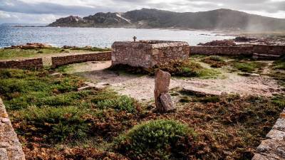 A primeira ruta levará aos camiñantes ata o Cemiterio dos Ingleses. Foto: Turismo de Galicia