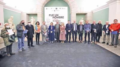 Participantes na presentación da exposición sobre Laxeiro que percorrerá Lalín, Madrid, Compostela e París. Foto: Gallego