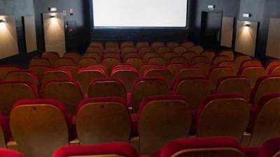 Los territorios que entran en fase 2 mañana pueden abrir cines, teatros y monumentos con un 30% de aforo