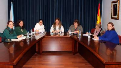 Reunión da Mesa Local de Coordinación Interinstitucional fronte á Violencia de Xénero de Lousame. Foto: C.