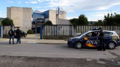 Muere un adolescente al desplomarse una pared de un vestuario de un instituto de Ourense