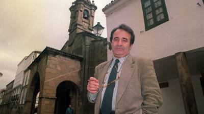 Carlos Casares será el escritor homenajeado en las Letras Galegas de 2017