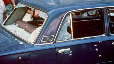 atentado contra el coche en el que viajaba en 1986 el teniente coronel Carlos Besteiro, natural de A Coruña, quien según varios testigos fue acribillado por tres jóvenes vinculados a ETA (Madrid). Foto: Efe