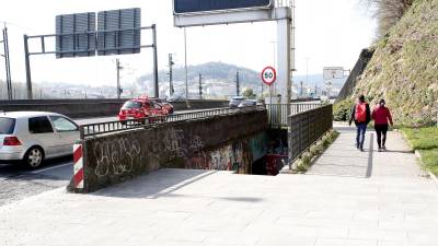 Dos fallecimientos por caídas en Compostela