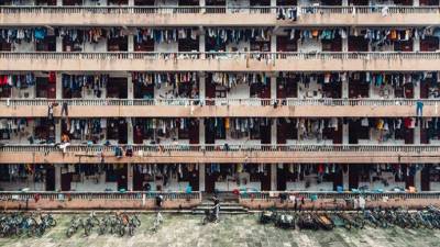 Silencio. Su autor, Wing Ka H, realizó la fotografía en un viaje a Guangzhou y se corresponde con una residencia de estudiantes del Sur de China. (Fuente, www.rolloid.net)