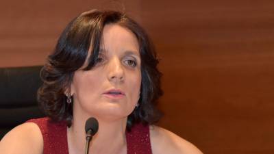 Sara Fernández-López codirige desde agosto de 2015 el Máster en Banca, Finanzas y Seguros de la USC