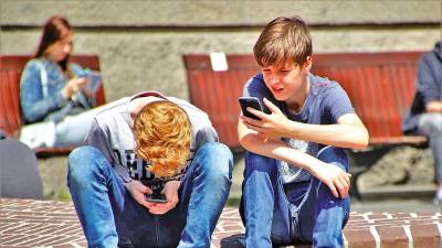 El 68 % de los adolescentes usa el móvil más que antes de la pandemia. Foto: Pexels