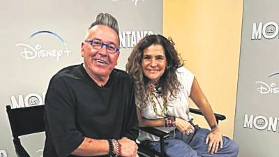 El cantautor venezolano Ricardo Montaner, y su esposa, la directora de cine Marlene Rodríguez Montaner, posan en Miami. Foto: Alicia Civita.