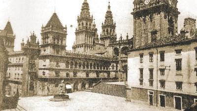 Aspecto que presentaba la antigua plaza del cardenal Martín de Herrera, actualmente de Praterías. Foto: Ksado