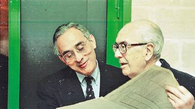 Con Xerardo Estévez en el 150 aniversario del IES Xelmírez. Foto: ECG