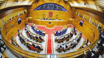 parlamento de galicia. Formado por setenta y cinco diputados. Foto: Commons