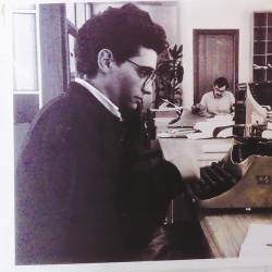 En El Correo (octubre de 1989) con el entonces redactor jefe Víctor Tobío. Foto: ECG