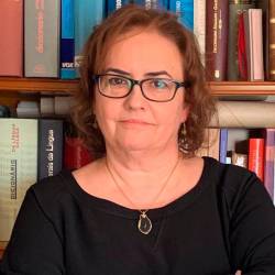 María Dolores Sánchez Palomino dirixiu e participou noutros proxectos lexicográficos de ámbito autonómico, estatal e europeo. Foto: Real Academia Galega
