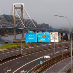 Imagen de archivo de la autopista AP-9 a su paso por Vigo (Pontevedra). Foto: Salvador Sas