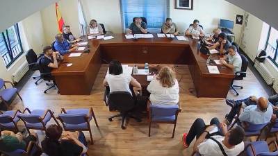 O concello de Dodro aproba cambiar Carretera do Imo por Rúa Moncho Reboiras