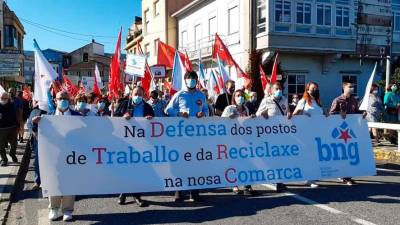 Manifestación do BNG en Noia en defensa da continuidade da planta de reciclaxe de Servia, en Lousame. Foto: BNG