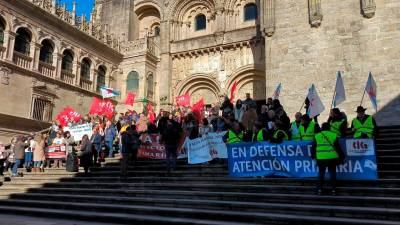 Concentración de CIG-Saúde por la Atención Primaria en Santiago de Compostela, a 28 de enero de 2023 - EUROPA PRESS
