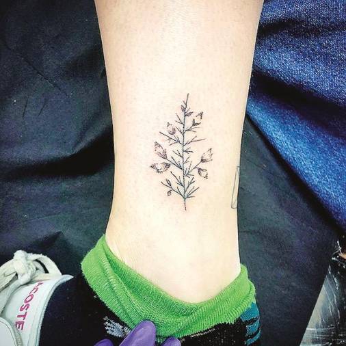 Nueva moda: tatuarse el símbolo de ternera gallega en el trasero