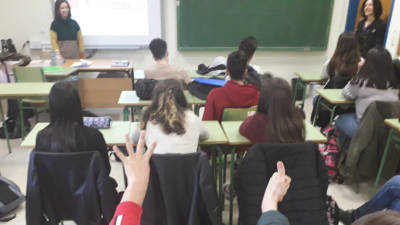 Xornalismo na Escola 'la Caixa' lleva las 'fakes news' a O Pino