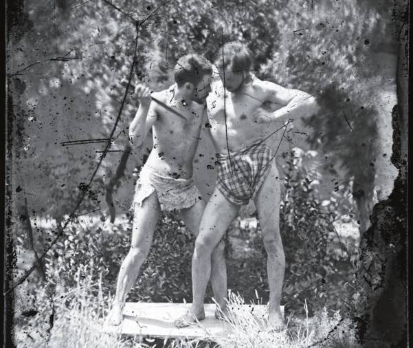 Santiago Ramón y Cajal en pose atlética.