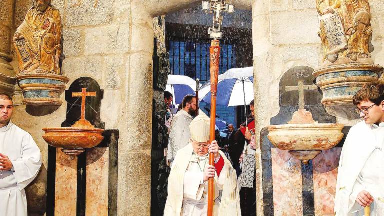 Ceremonia del cierre de la puerta Santa de la Catedral. Foto: Antonio Hernández